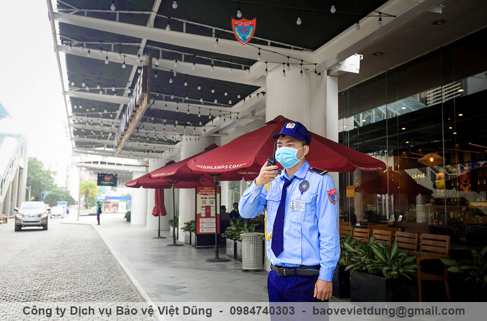 Bảo vệ nhà hàng dich-vu-bao-ve-nha-hang-chuyen-nghiep-2