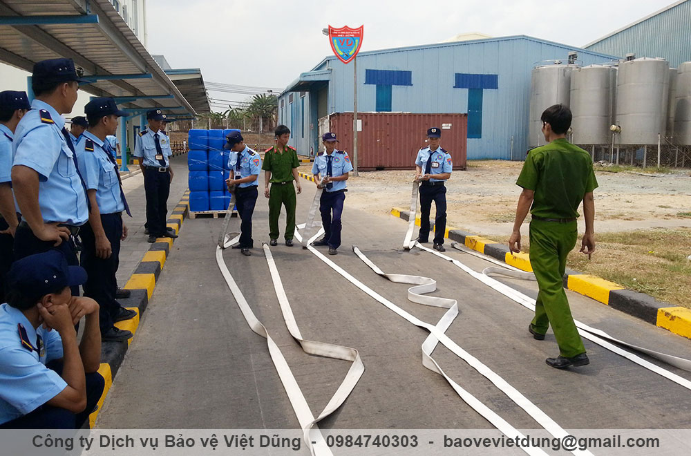 dich-vu-bao-ve-nha-may-viet-dung-6