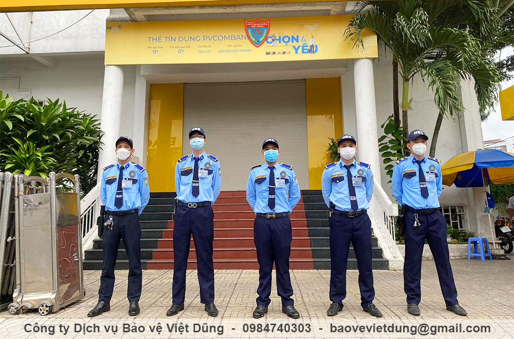 dich-vu-bao-ve-ngan-hang-chuyen-nghiep-1