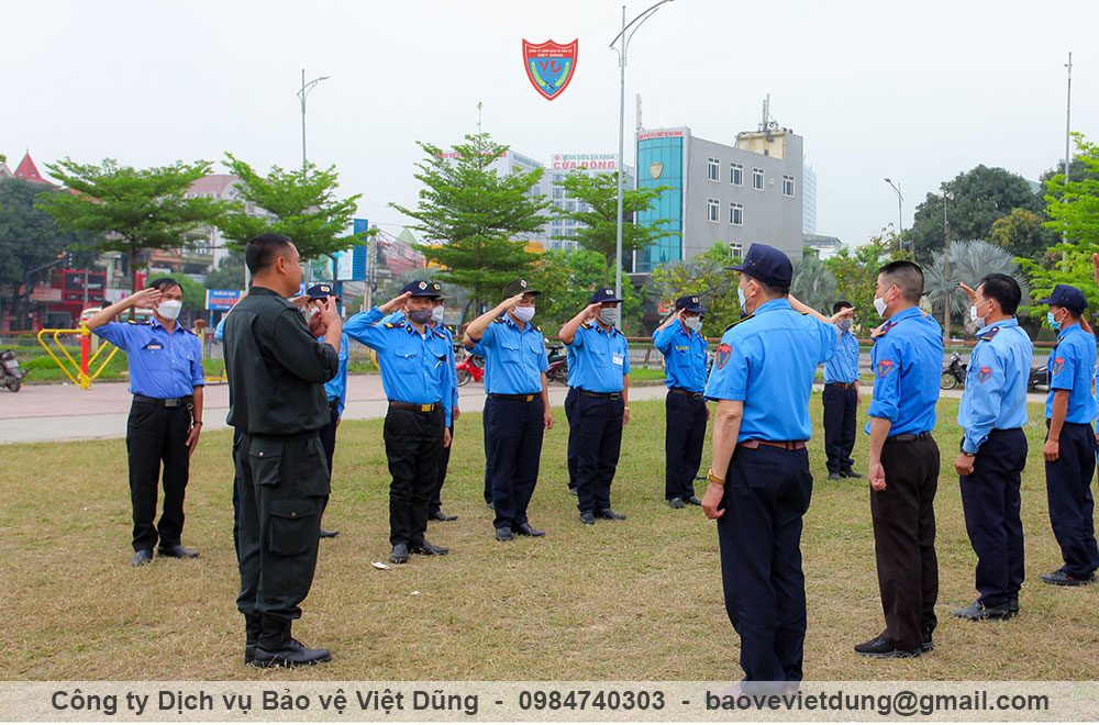 dich-vu-bao-ve-chuyen-nghiep-ha-noi-2023