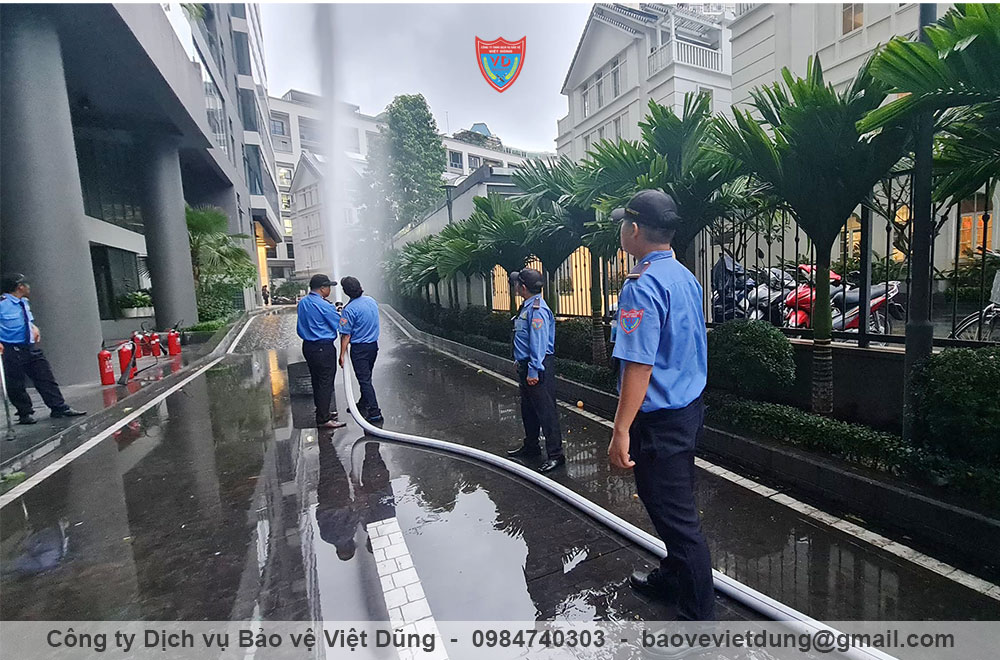Thuê công ty bảo vệ tại Hưng Yên - ảnh 1 thue-cong-ty-bao-ve-tai-hung-yen-1