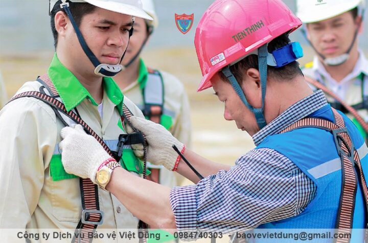 can-bo-an-toan-chuyen-trach