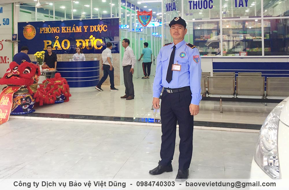 Nhân viên bảo vệ phòng khám Kubet nhan-vien-bao-ve-phong-kham